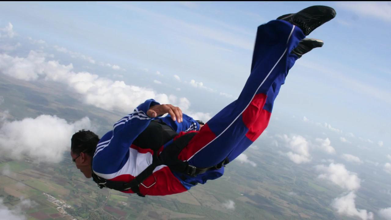 solo-jump-skydive-varadero